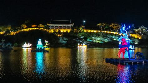 South Korea: Jinju Festival of Floating Lamps (Yudeung) : Flashpacking ...