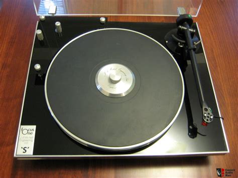 Michell Focus One S Turntable Rega Rb250 Tonearm Dynavector Dv 10x4