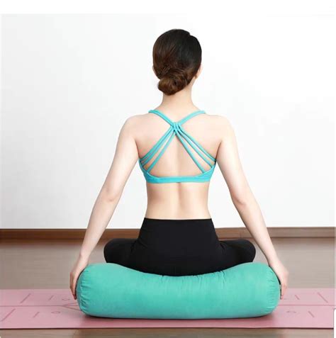 Yoga Bolster / Iyengar Yoga Bolster – Academy of Yoga