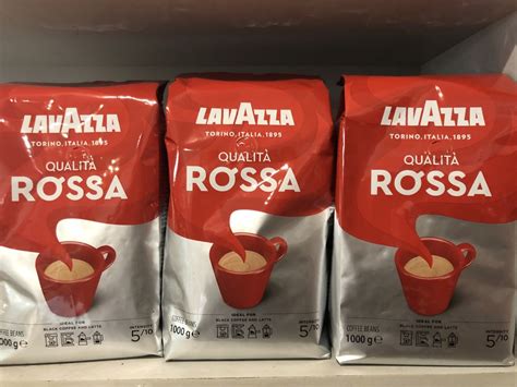Кава в зернах Lavazza Qualita Rossa 1кг, Італія: 530 грн. - Продукти ...