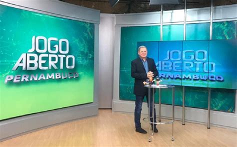 Jornal Correio Apresentador Esportivo De Pernambuco Chama Barrad O De