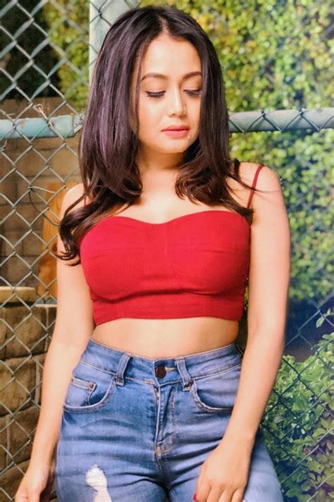 Neha Kakkar Hot Photos Pics New Images Wallpapers