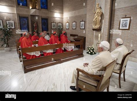 El Papa Francisco Y Los Nuevos Cardenales Presentes En Roma