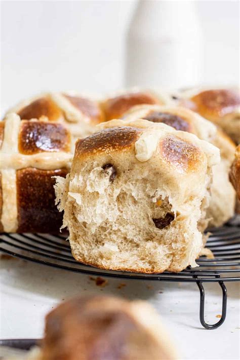 Sourdough Hot Cross Buns Recipe Step By Step Home Grown Happiness