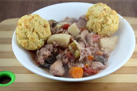 Slow Cooker Rabbit Stew - Cully's Kitchen