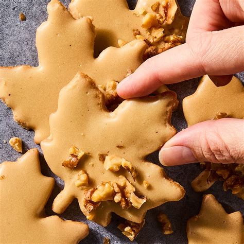 Best Glazed Maple Leaf Cookies Recipe - How To Make Glazed Maple Leaf Cookies