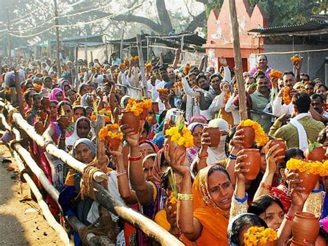 சகல வளங்களும் தரும் மகா சிவராத்திரி விரதம் Maha Shivratri 2018 Puja Tithi Timings And Vidhi