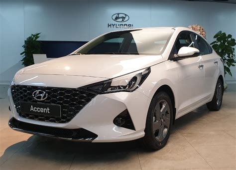 Accent At C Bi T Deal Gi Hyundai Th Nh C Ng