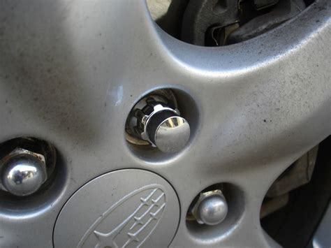 Секретные гайки — Subaru Impreza (GD, GG), 2 л, 2006 года | аксессуары ...