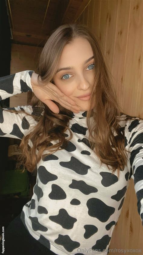 Rosyxoxox Rosyxoxo Nude OnlyFans Leaks Fappening FappeningBook