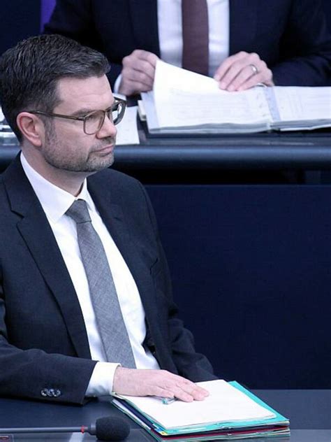 Bundesjustizminister Marco Buschmann Fdp Will Das Strafma F R Den