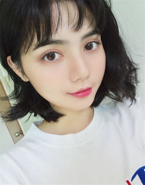 Chu Di P Hot Girl M T Tr N M T To Trung Qu C Xinh H T Ph N Ng I Kh C