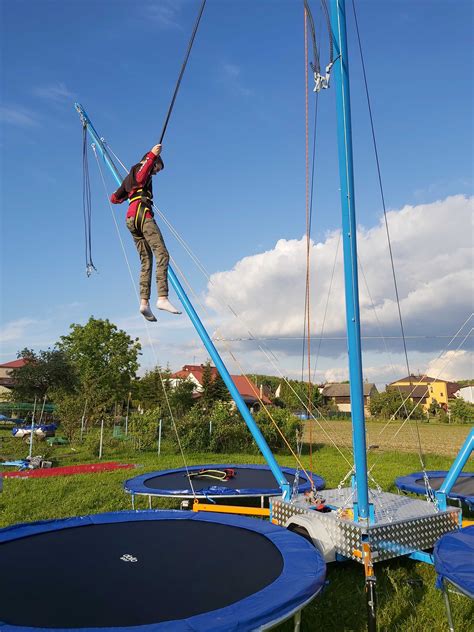 Mobilne Eurobungee Euro Jumper Trampoliny Euro Bungy Wynajem