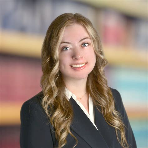 Alexa R Civittolo Litigation Attorney Hahn Loeser