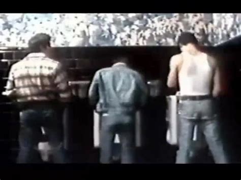 Free Mens Room Gay Porn Videos XHamster