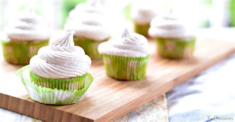 Apple Cider Cupcakes ⋆ Real Housemoms