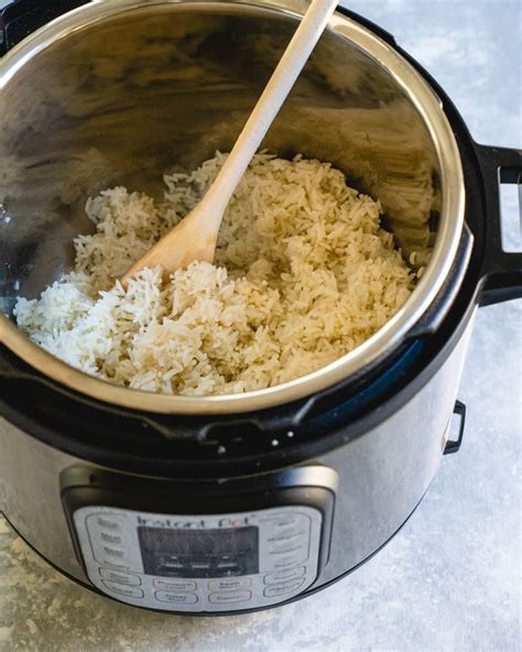 How To Cook Rice In Pressure Cooker - foodrecipestory