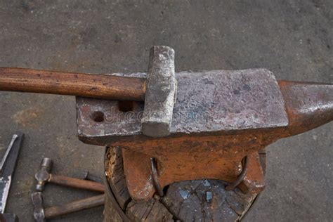 Anvil And Hammer Stock Image Image Of Work Metal Industry 38428661