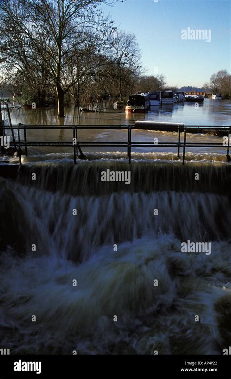 Flooded River Nene, Northamptonshire, England, UK Stock Photo - Alamy