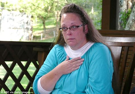 Kim Davis Reflects On Her Role In Same Sex Marriage Debate Daily Mail Online