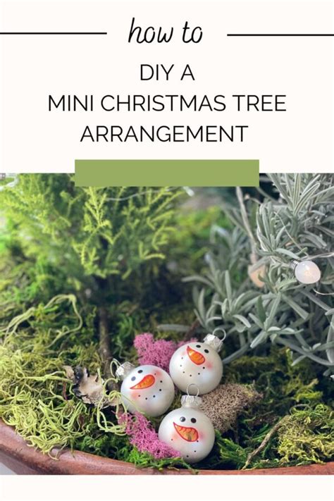 DIY Mini Christmas Tree Home Decor Idea - Ideas for the Home