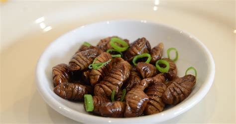 [Food] Beondegi (번데기, Silkworm Pupa) ~ peacebreeze