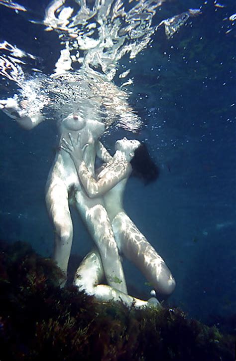 Underwater Hotties Vol1 T Unwtr 0003q Porn Pic