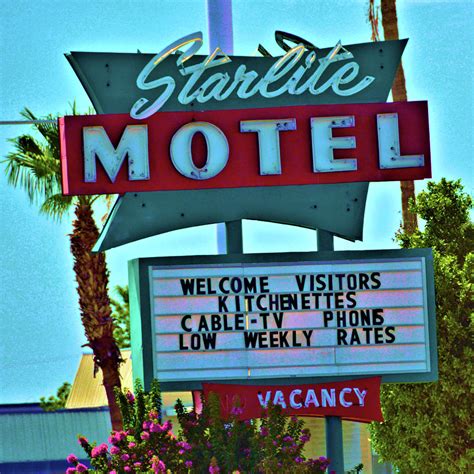 Vintage Motel Sign Photograph by Richard Jenkins