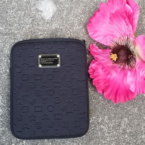 Marc Jacobs Neoprene Tablet Case Gem