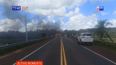 Vuelco Y Posterior Incendio En San Pedro Noticias Paraguay