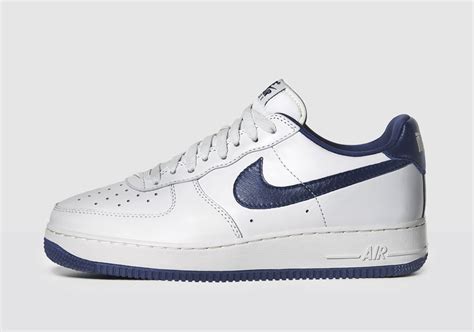 Nike Air Force 1 Low Nai Ke White Navy Blue Sneaker Bar Detroit