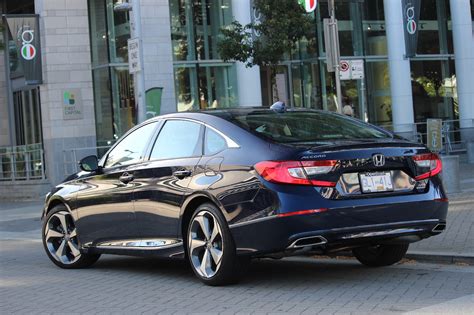 Review: 2020 Honda Accord Touring – WHEELS.ca