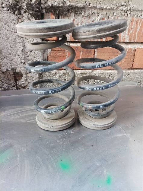 2 бр. Задни пружини за Ауди А6 С5. Седан. 98 год. Амортисьори, Ресори ...