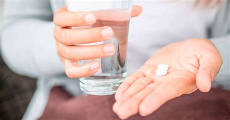 Cuál Es La Diferencia Entre El Ibuprofeno Y El Paracetamol Infobae