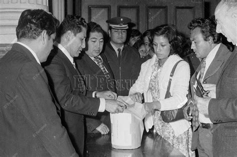 Un D A Como Hoy Se Cumplen A Os Del Primer Voto De La Mujer Galer A