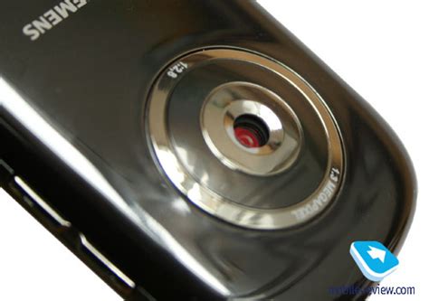 Mobile-review.com Обзор GSM-телефона BenQ Siemens E71