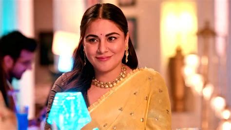 Watch Roxy Is Shocked To See Preeta And Karan Kundali Bhagya Kundali