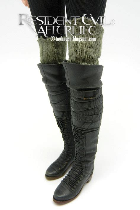 Toyhaven Review Hot Toys Resident Evil Afterlife Alice Collectible Figure