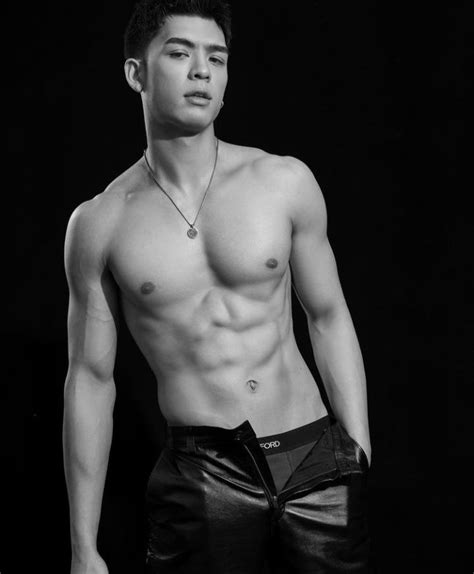 Handsome Asian Men Asian Boys Hot Korean Guys Korean Men Hot Guys Shirtless Hunks Male