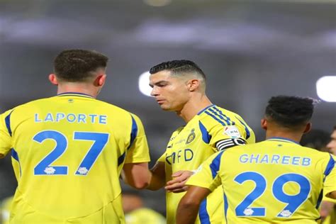 أول تعليق من كريستيانو رونالدو بعد فوز النصر على الاستقلال الإيراني