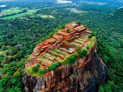 Sri Lanka History And Culture Language Tradition And Festivals