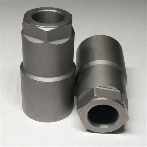F00VC14012 Гайка распылителя форсунки BOSCH