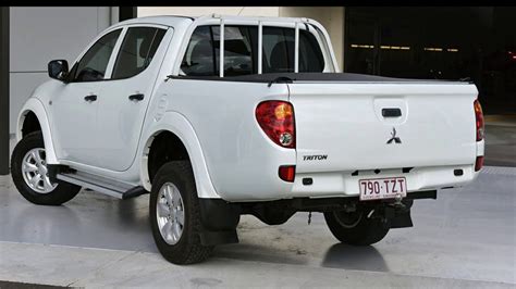 Mitsubishi Triton Mn My Glx Double Cab White Speed Manual