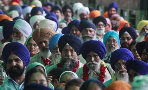 The Sikh Turban: A Visual Testament to Sikh Values and Heritage | SikhNet