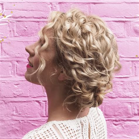 Easy Summer Hairstyles For Curly Hair