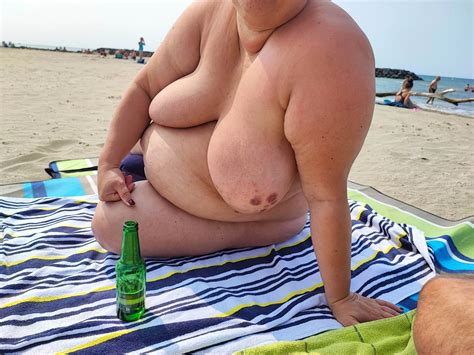 Zeige Meine Titten Am Strand Nude Pics XHamster