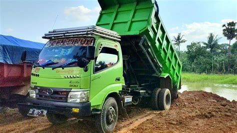 Mobil Dump Truk Jomplang Muatan Tanah Timbunan Full Bak YouTube