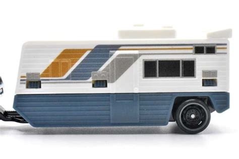 VOLVO DRIFT CAMPERのレビュードリフトマシンでキャンピング HVD Hot Wheels 情報まとめ ホットウィール にわかマニア