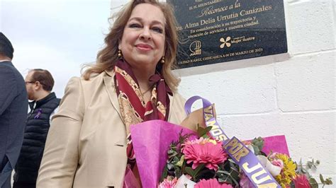 Distinguen A Alma Delia Urrutia Como Mujer Ilustre El Bordo