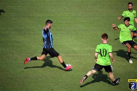 Calcio L Imperia Batte L Ospedaletti Nell Amichevole Al Nino